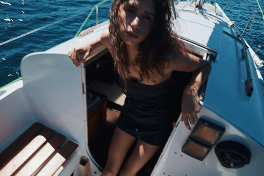 One Piece Vestido Strapless Tirreno