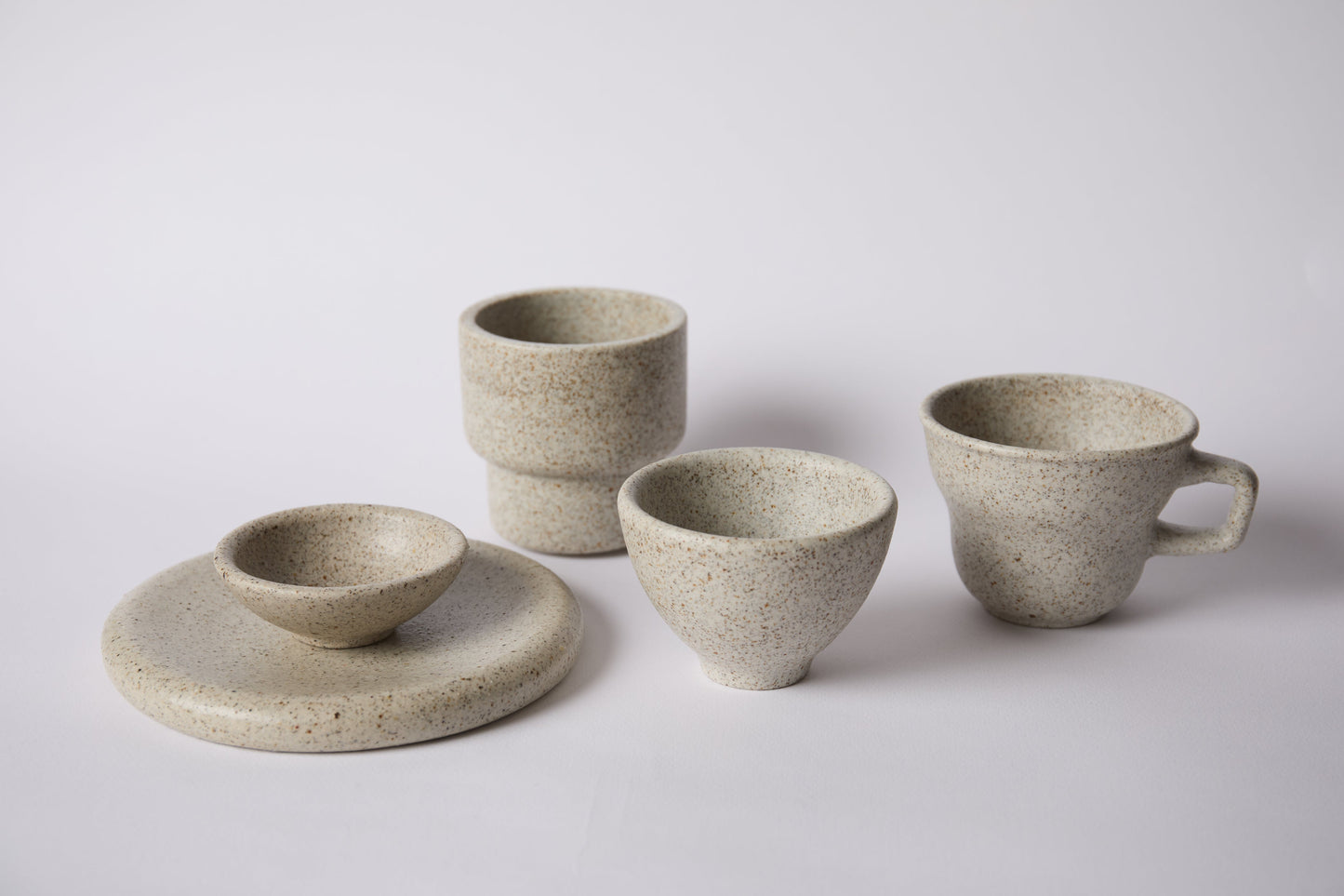 Curved Cup 180ml + Rimless Plate Set