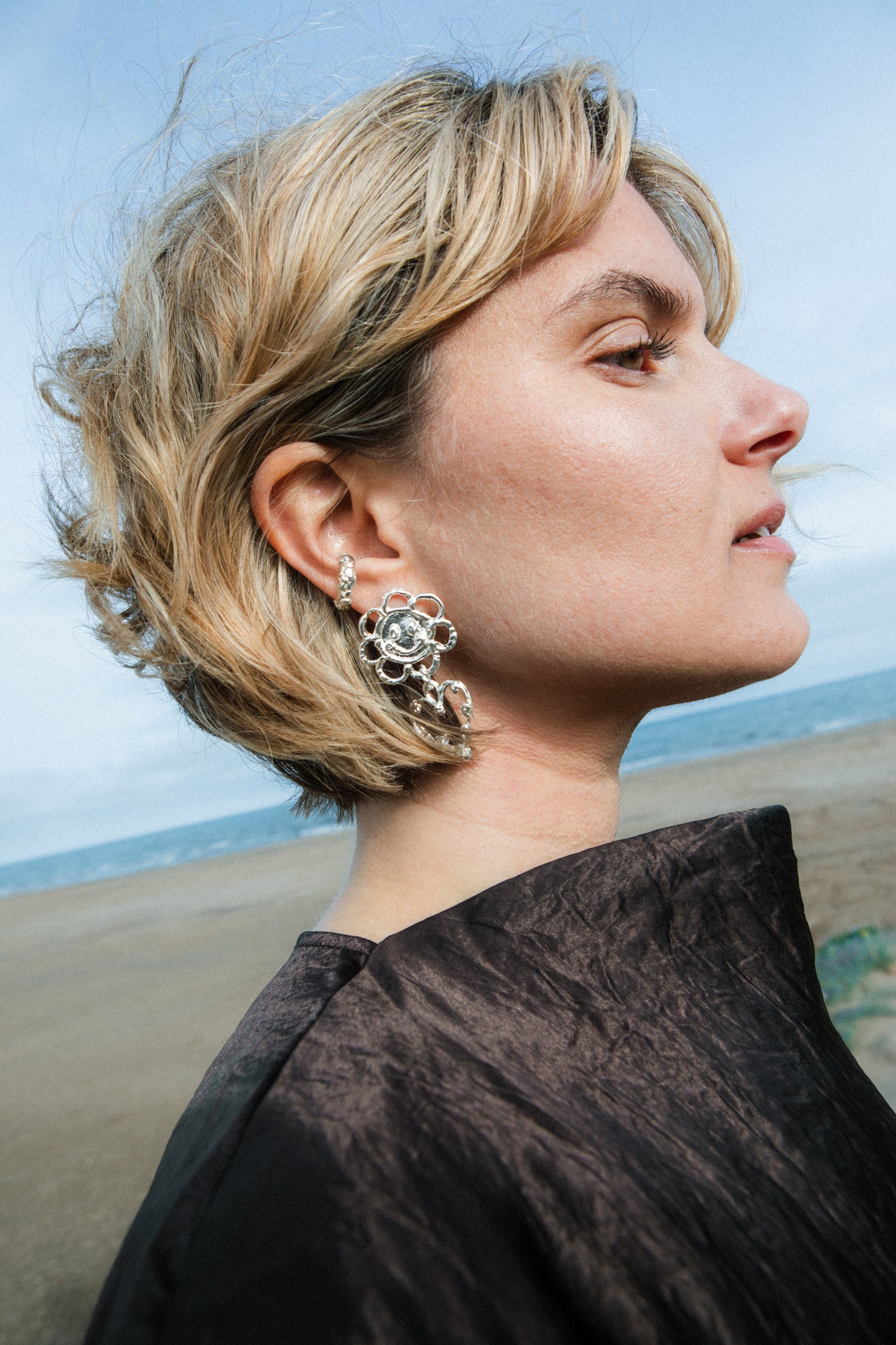 Florcita Corazón Earrings
